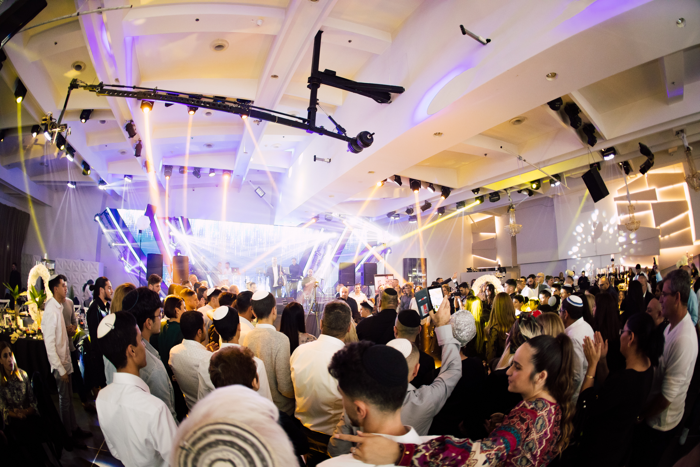 רחבה מלאה ואנרגיה גבוהה